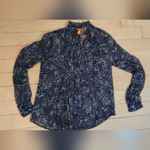 JOE FRESH printed blouse in size XS - Picture 8 of 8